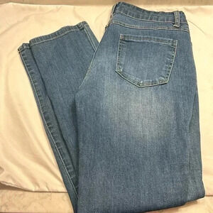 Encore Women’s Junior Dark Wash Denim Jeans Size 11